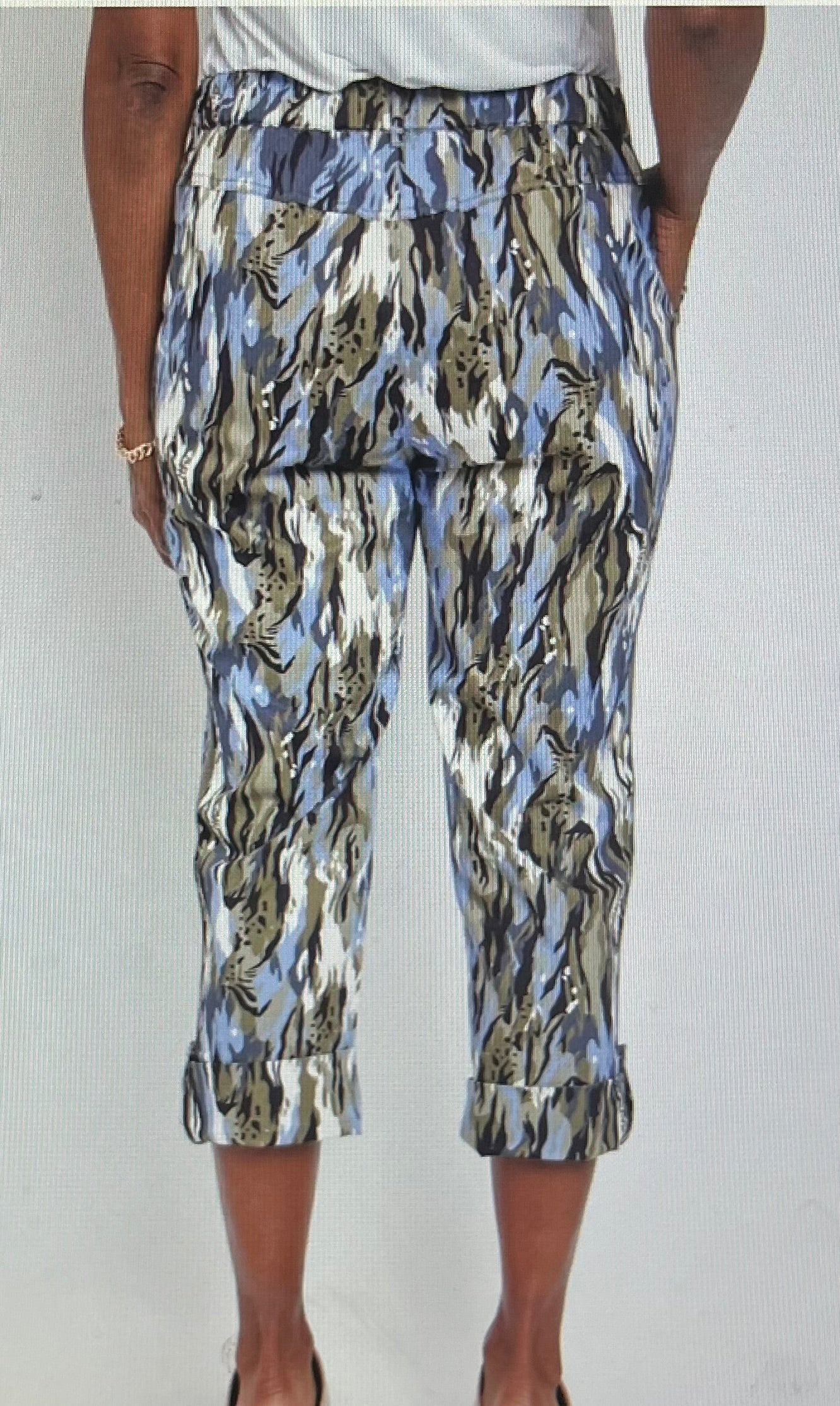 Convertible Twill Trim Capri