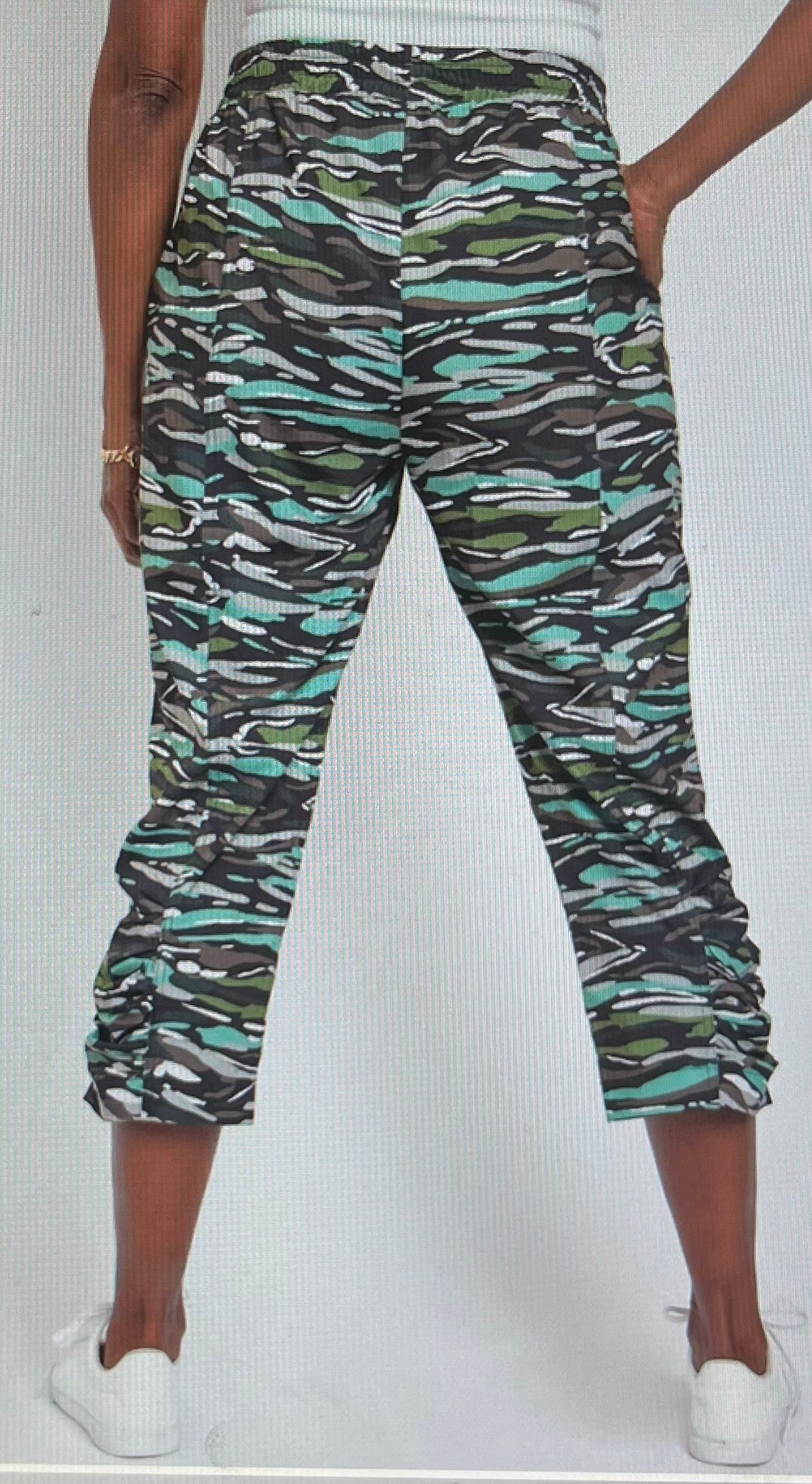 Camo Bark Techno Crop Capri