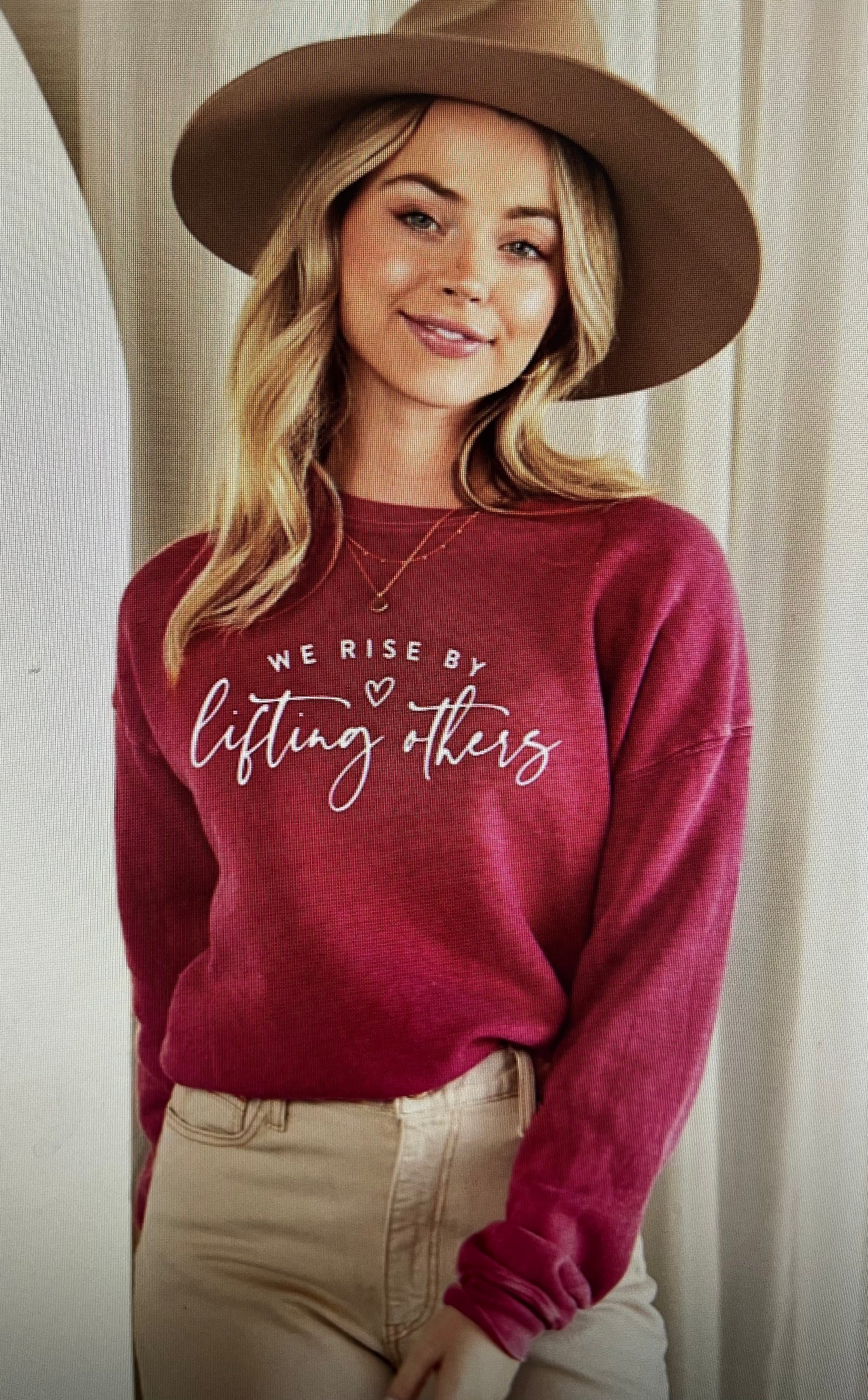 We Rise Sweatshirt Maroon