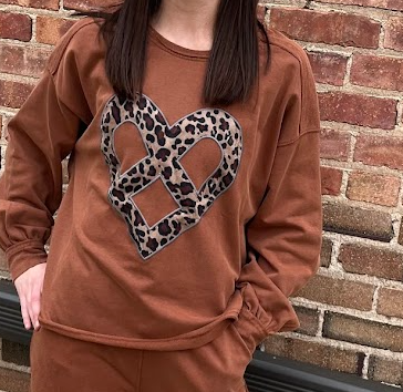 Mineral Wash Leopard Heart Top