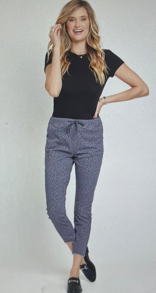 Black & Blue Pull On Pant