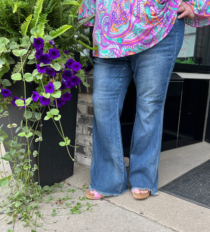 Judy Blue Fray Hem Flare - Plus