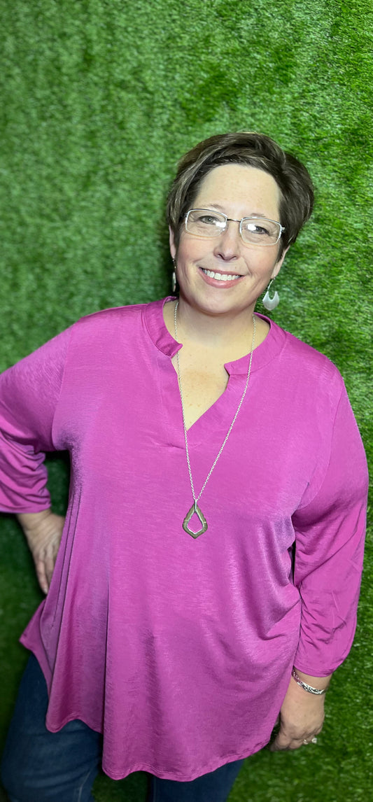 Lizzy in Magenta Top PLUS