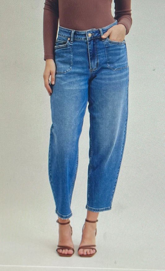 Soft Stitch Pocket Barrel Jean
