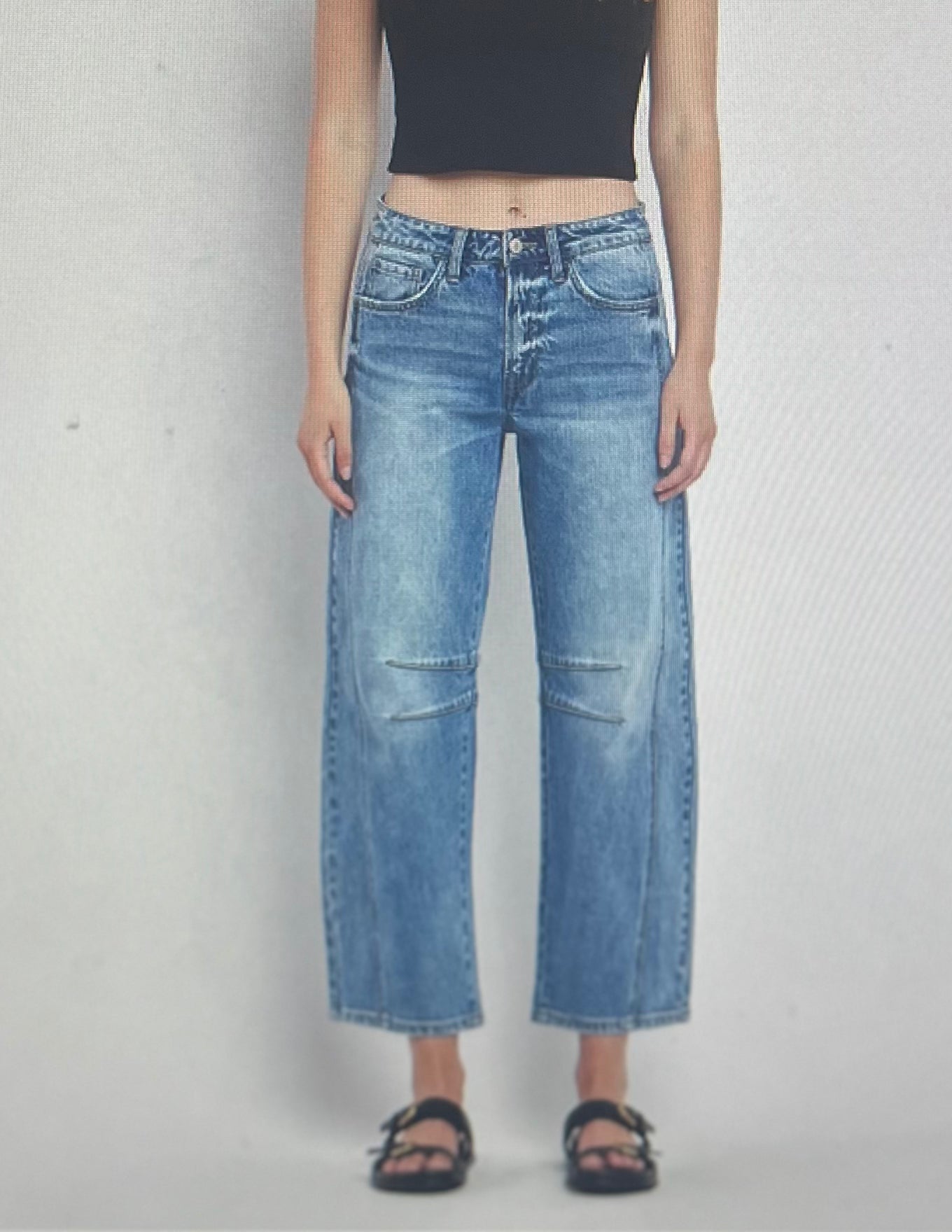 HW Light Wash Barrel Jean