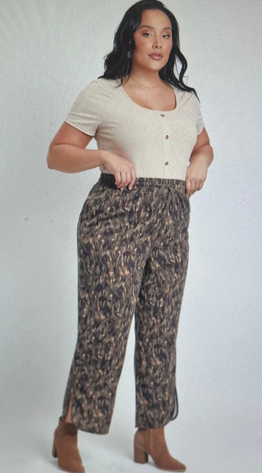 Camo Wide Leg Pant PLUS
