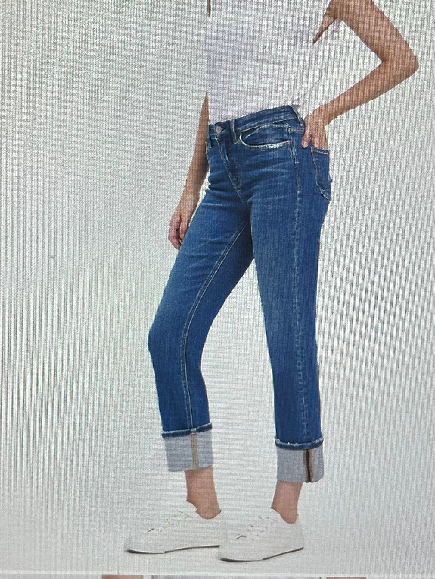 HW Cuff Hem Slim Straight Jean