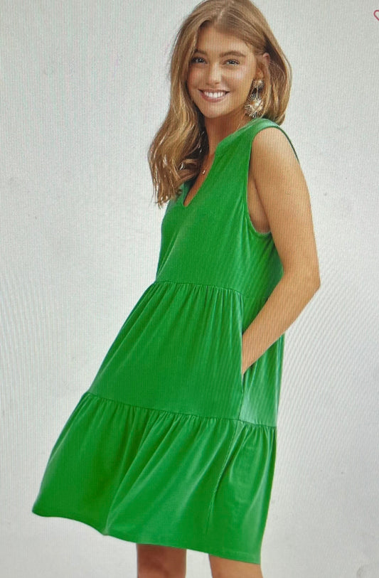 Kelly GRN 3 Tier Liz Dress PLUS
