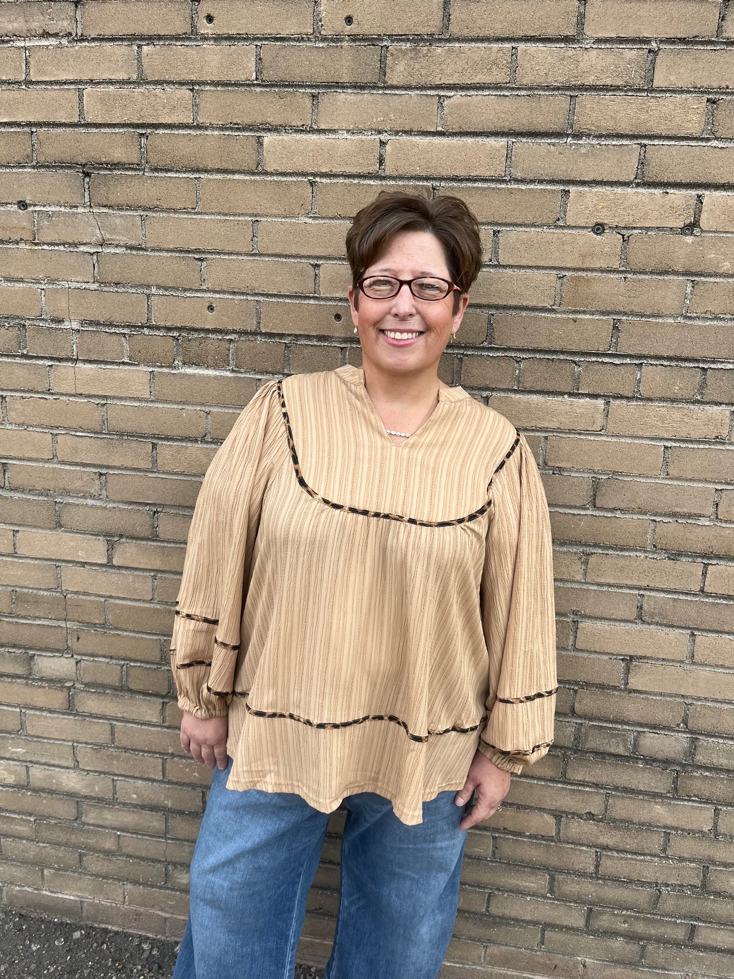 Textured Top w Leopard Accent PLUS