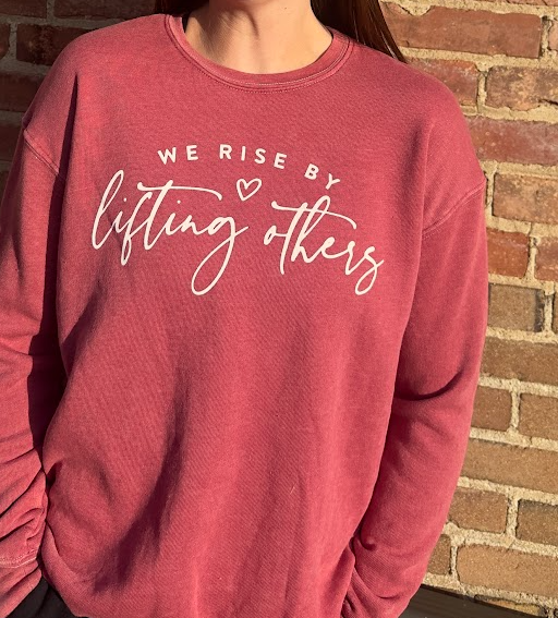 We Rise Sweatshirt Maroon