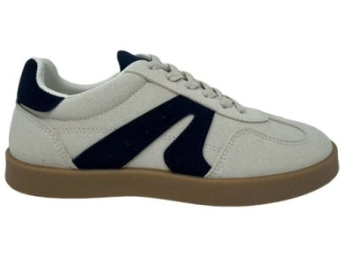 Retro Tennis Shoe